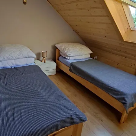 Nad Bugiem W Zielonym Otoczeniu, Klimatyczny Z Balia