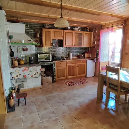 Nad Bugiem W Zielonym Otoczeniu, Klimatyczny Z Balia Holiday home
