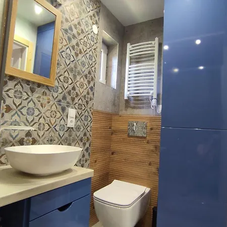 Nad Bugiem W Zielonym Otoczeniu, Klimatyczny Z Balia Holiday home *